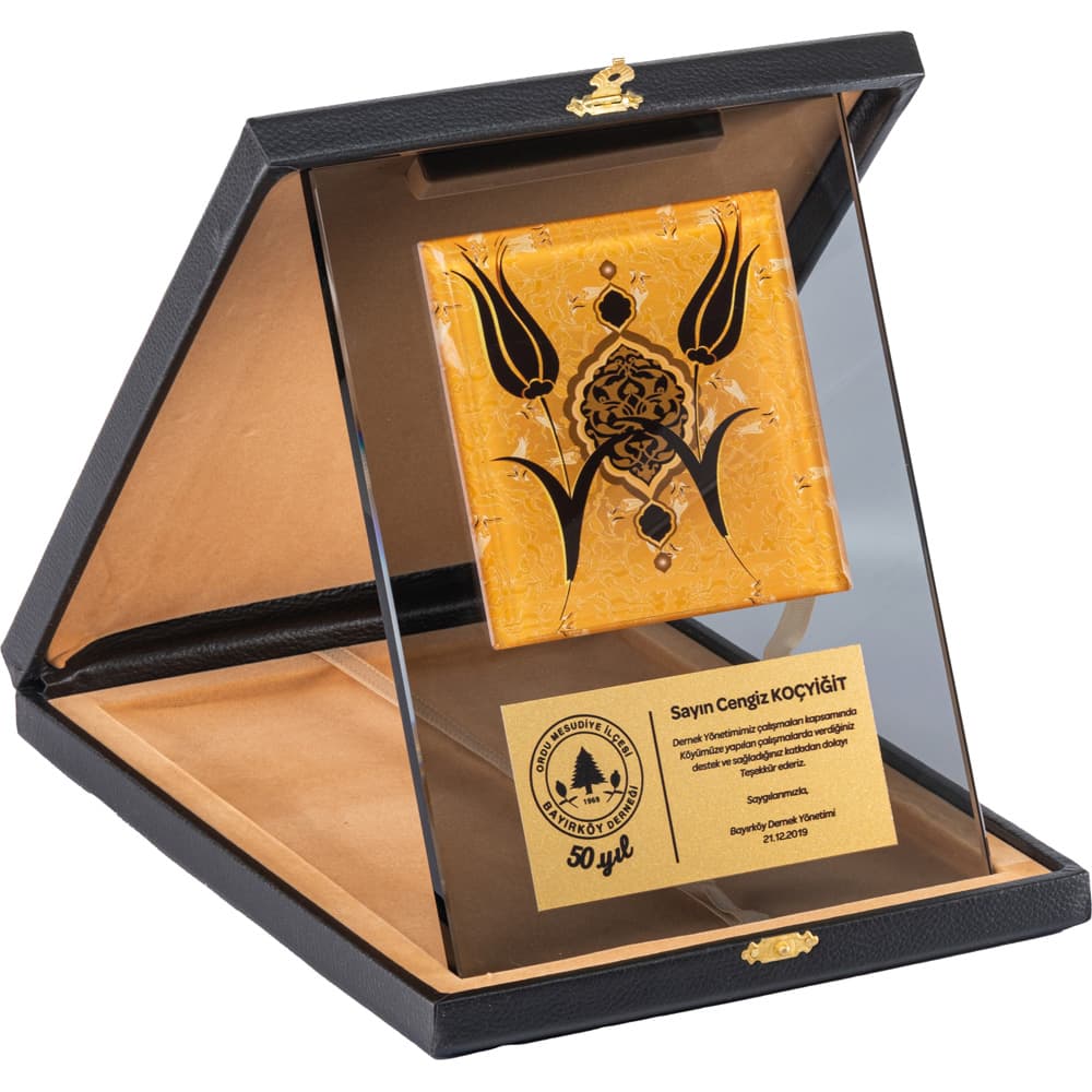 Kutulu Kristal Plaket 18 x 24 cm – EKT-710